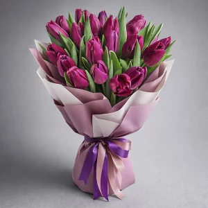 Венеция - букет из тюльпанов фиолетового цвета